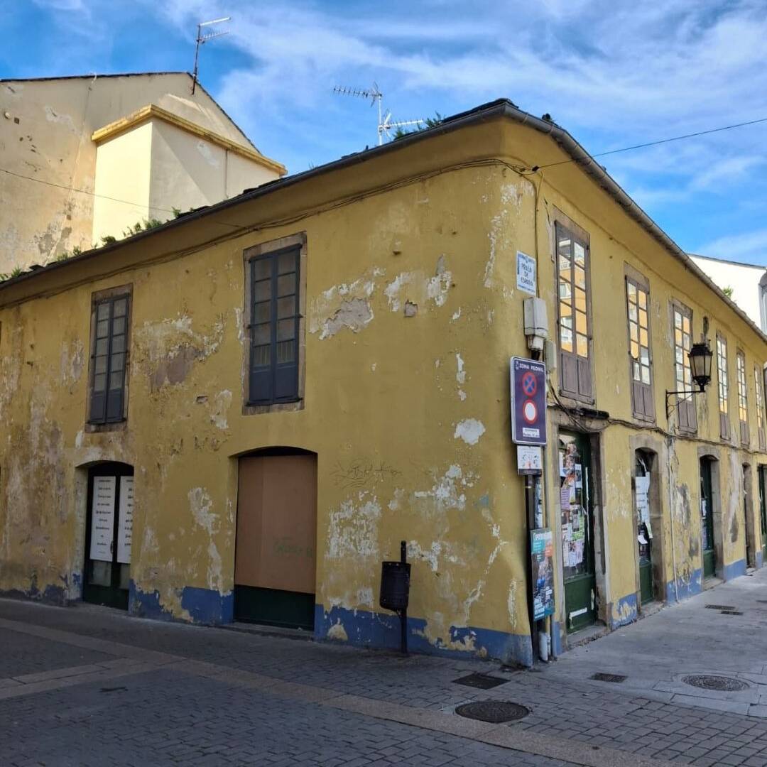 Satisfacción en Ribadeo tras a aprobación no Consello da Xunta do novo convenio para proceder á rehabilitación de Casa Maseda.