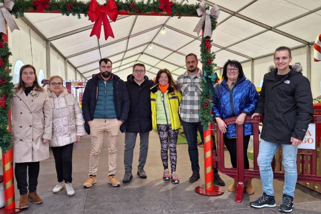 Arrincaron hoxe a pista de xeo e Ribaxogo.