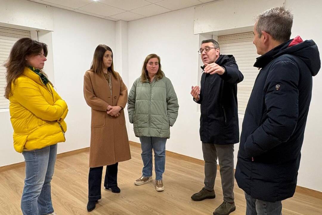 A formación dos obradoiros de emprego que comparten os Concellos de Ribadeo e de Barreiros impartirase no CFEA Pedro Murias.