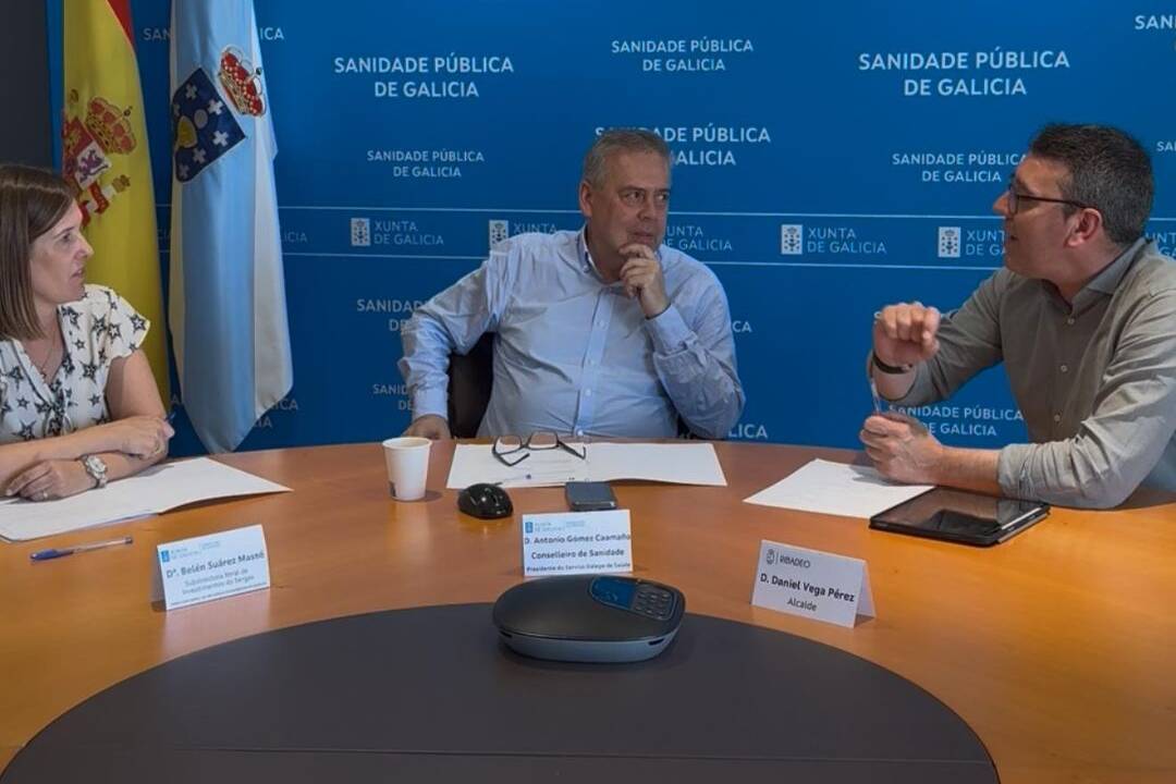 Sanidade cubrirá todas as baixas e as vacacións dos médicos do centro de saúde de Ribadeo.