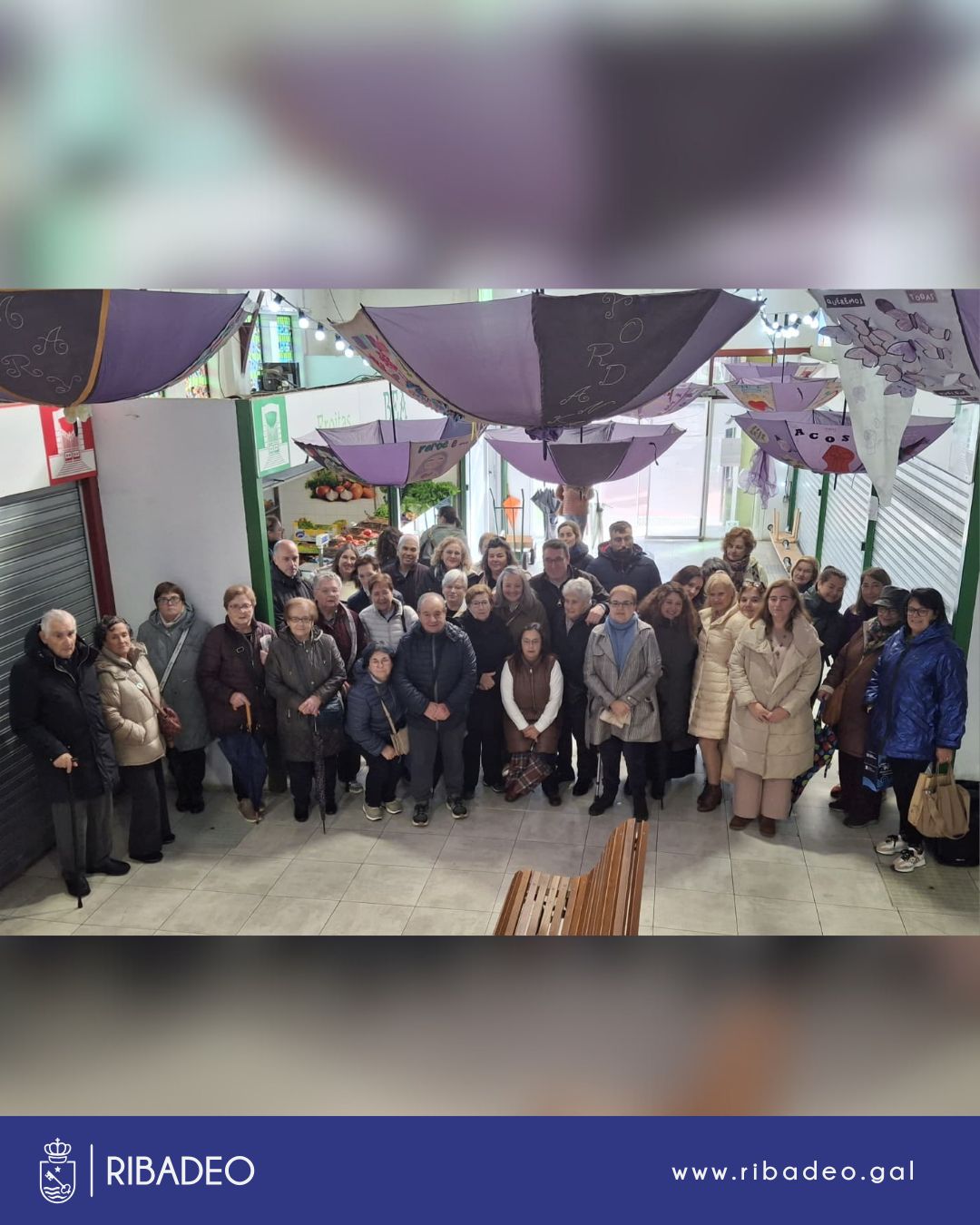 Ribadeo gardou un minuto de silencio polas vítimas de violencia de xénero.