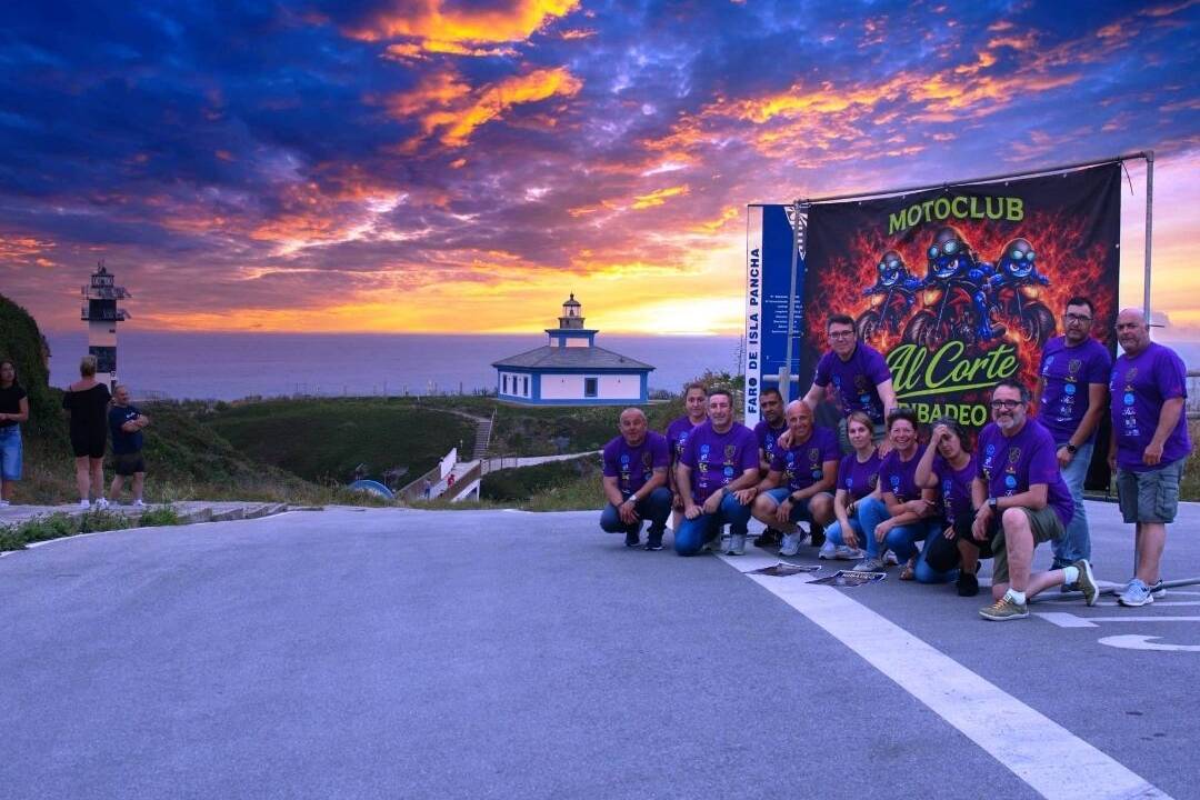 Ribadeo acolle esta fin de semana a 12+1 concentración de motos, organizada polo Motoclub Al Corte.2