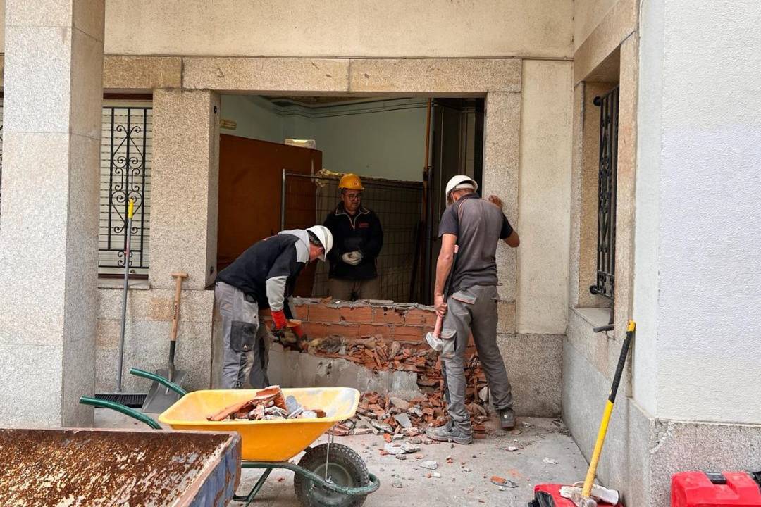 aceleran obras hospital asilo
